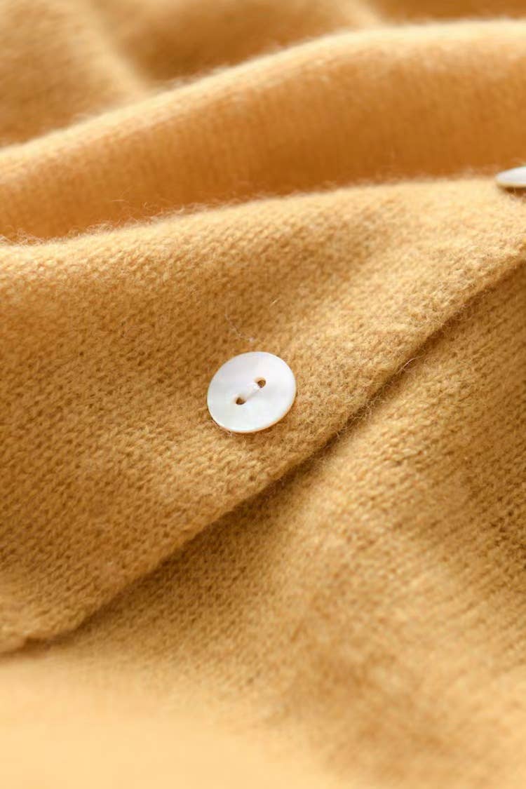 Plain Effortless Asymmetric button closure knit cardigan