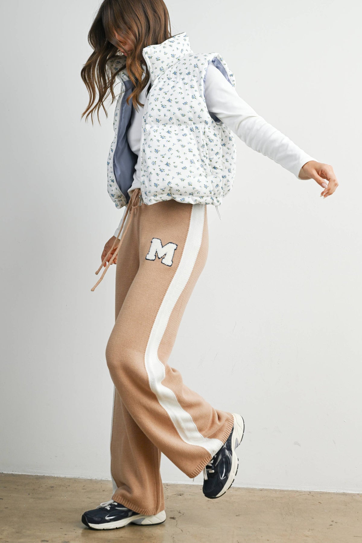 Floral Sleeveless Padded Vest - BMJ7808