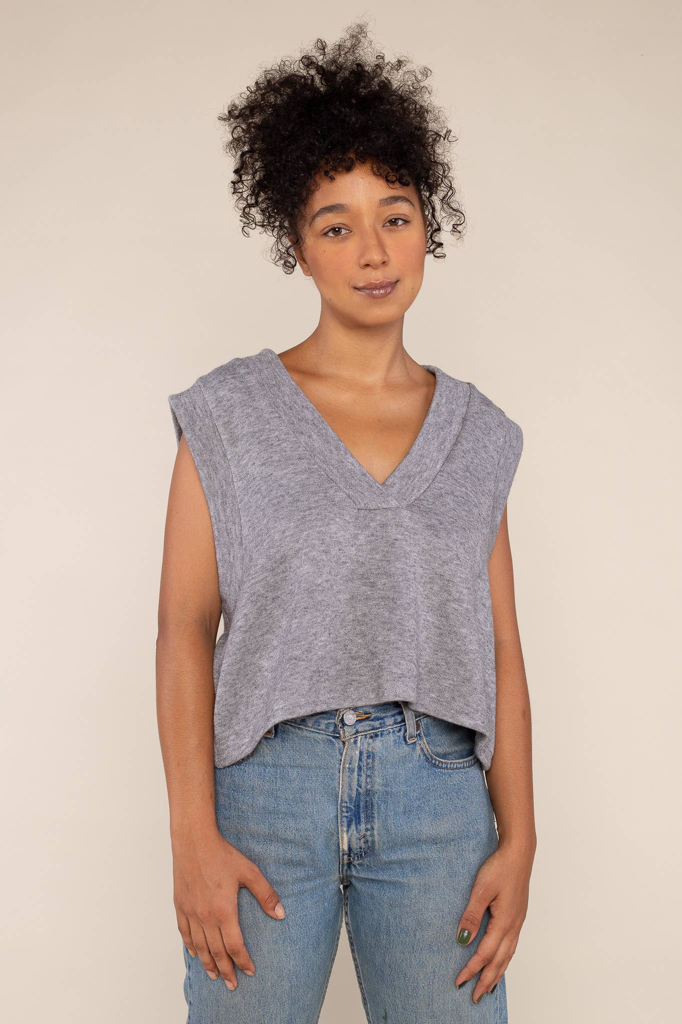 Crop Knit Sweater Vest- Cinnamon