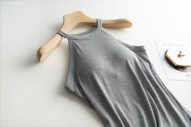 Regular basic halter neck shelf bra rib tank top