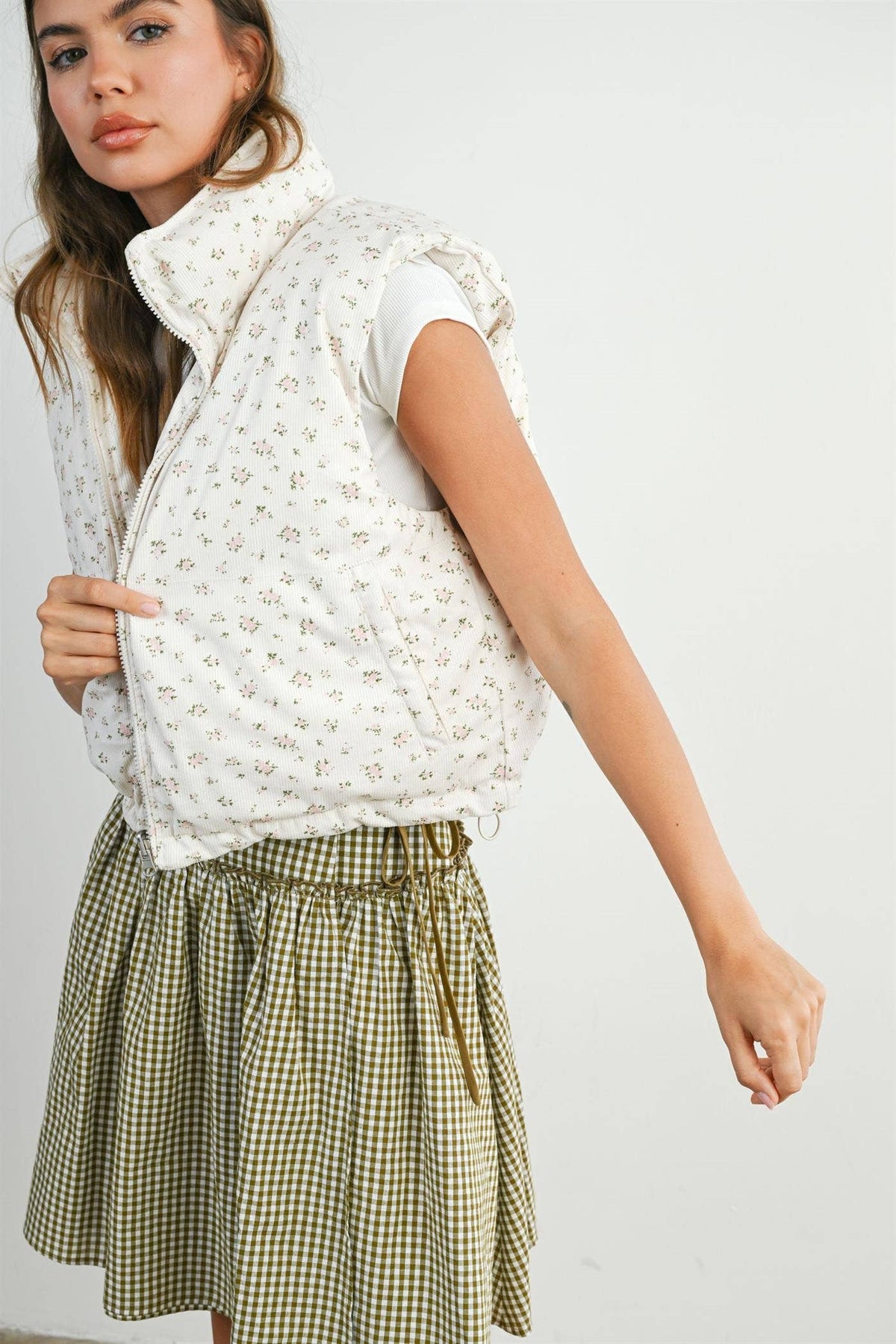Floral Sleeveless Padded Vest - BMJ7808