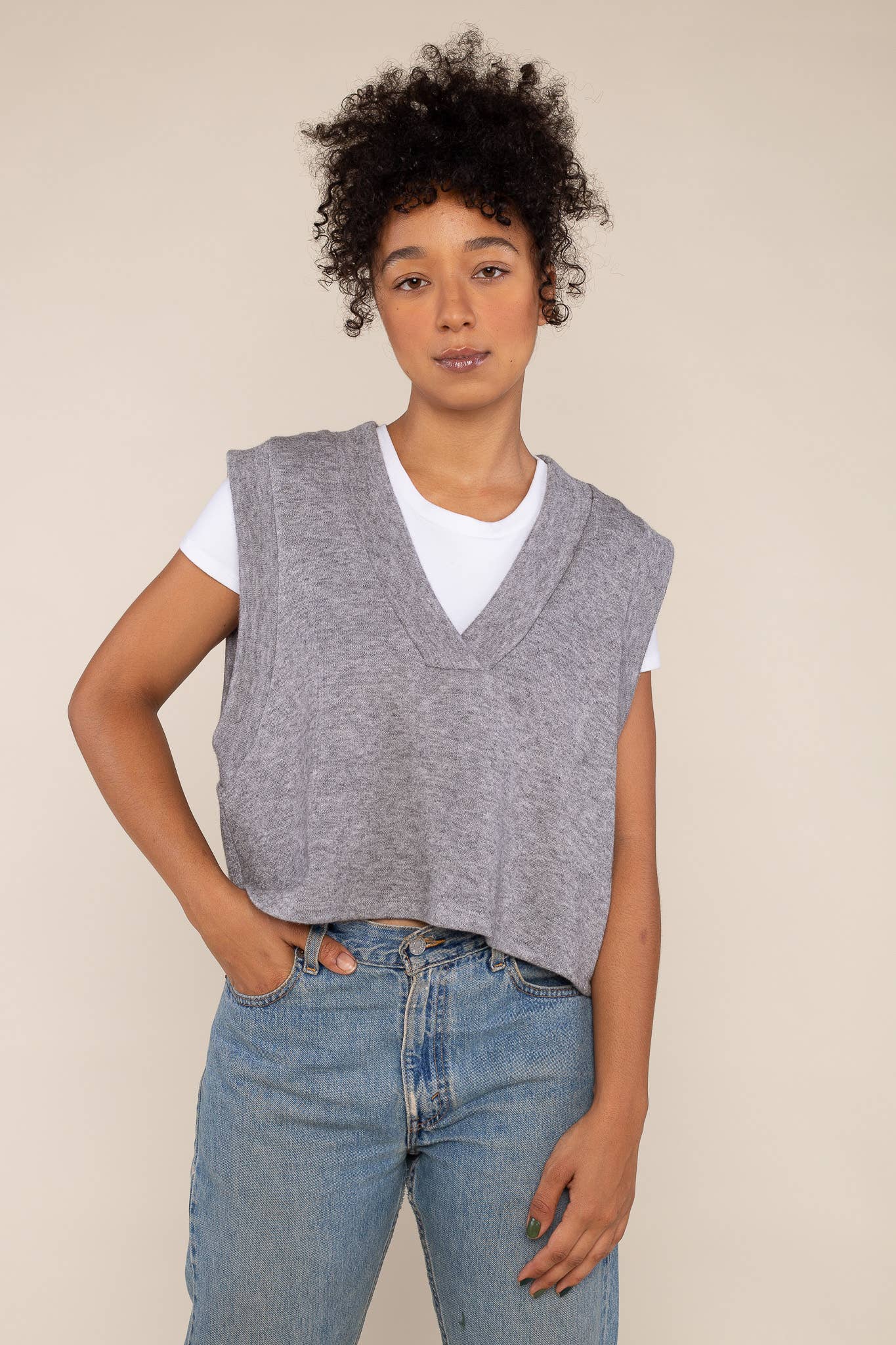 Crop Knit Sweater Vest- Cinnamon